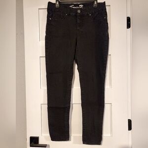 EUC Seven7 Black Skinny Jeans 12